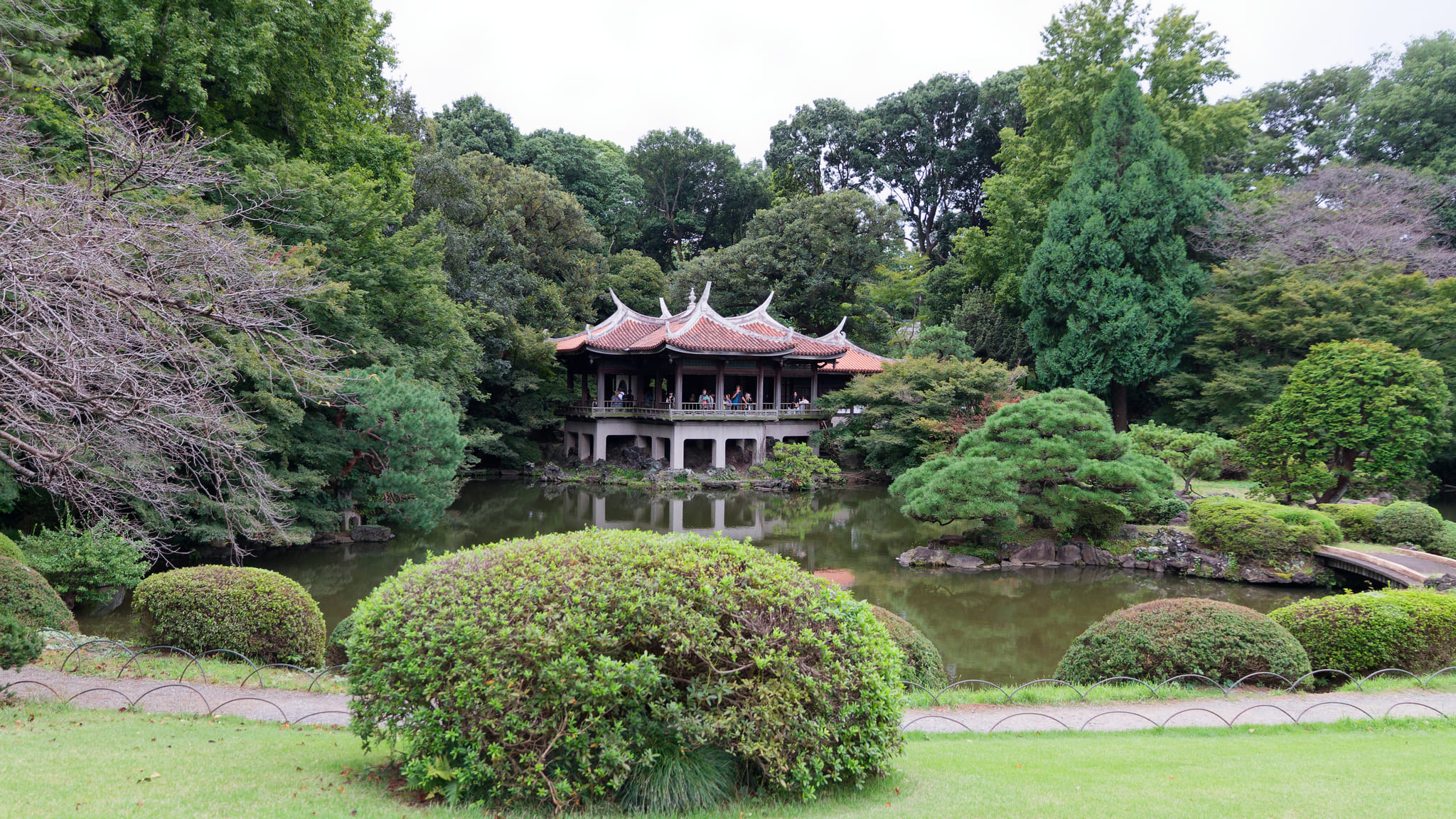 01-Tokyo (15) Gyoen Park.jpg